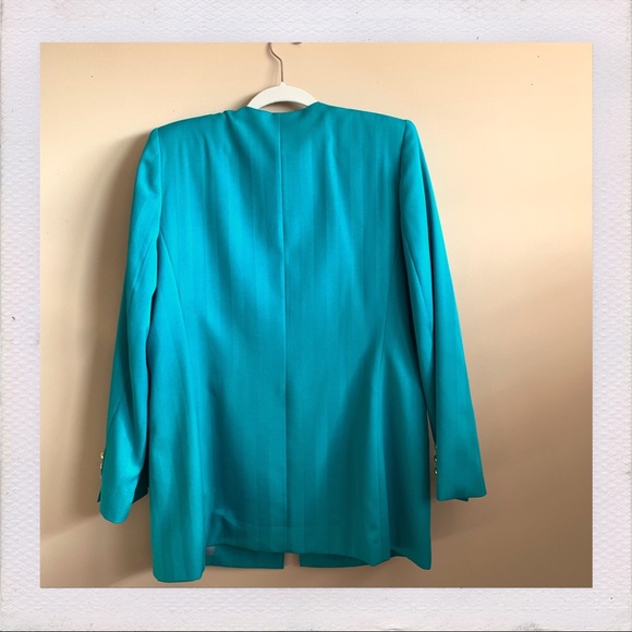 SOLD - Picture 4 of 4